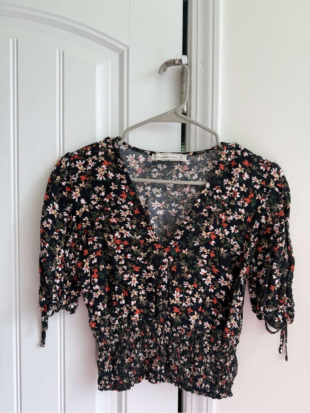 Abercrombie & Fitch Black Floral V-Neck Blouse with Pink & Cream Flowers